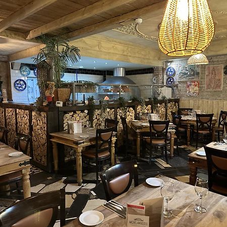 Michelangelos - Rooms, Restaurant & Bar Gateshead Dış mekan fotoğraf