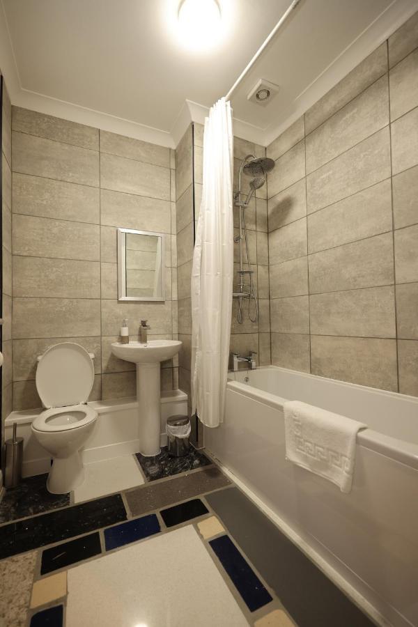 Michelangelos - Rooms, Restaurant & Bar Gateshead Dış mekan fotoğraf