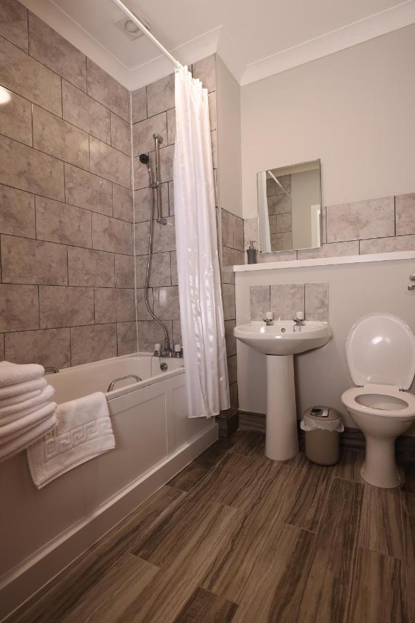 Michelangelos - Rooms, Restaurant & Bar Gateshead Dış mekan fotoğraf